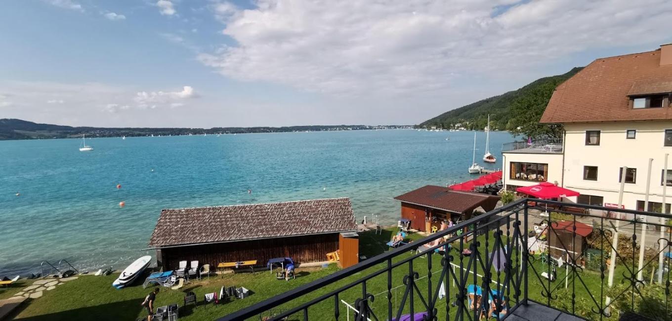 Gasthof Mit Seeterasse & Appartements Zur Landeroith Weyregg am Attersee Dış mekan fotoğraf
