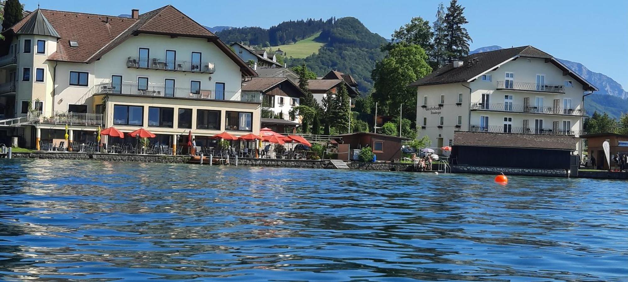 Gasthof Mit Seeterasse & Appartements Zur Landeroith Weyregg am Attersee Dış mekan fotoğraf